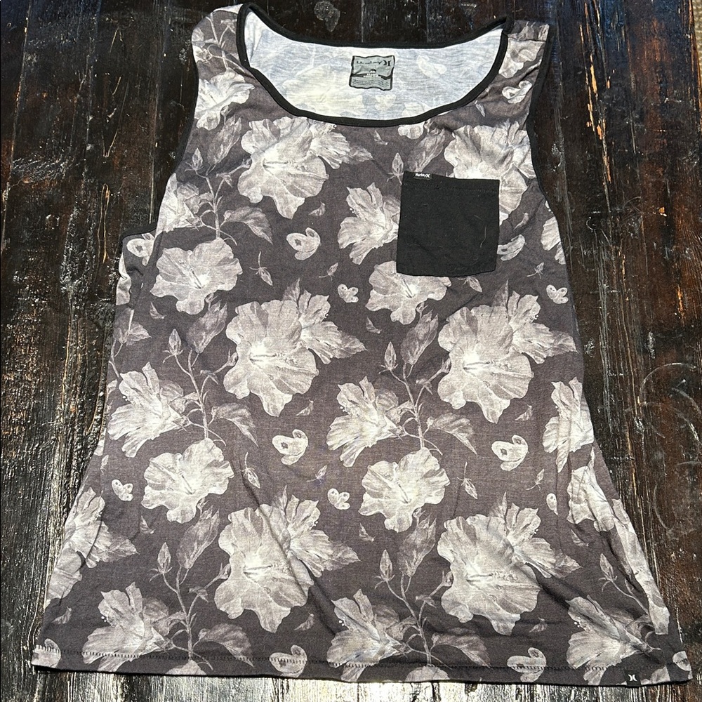 HURLEY Floral Gray Sleeveless Top with Black Pocket XXL